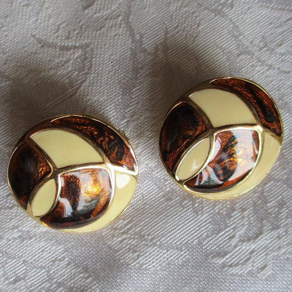 VINTAGE NECKLACE AND EARRINGS BUNDLE - Picture 13 of 15